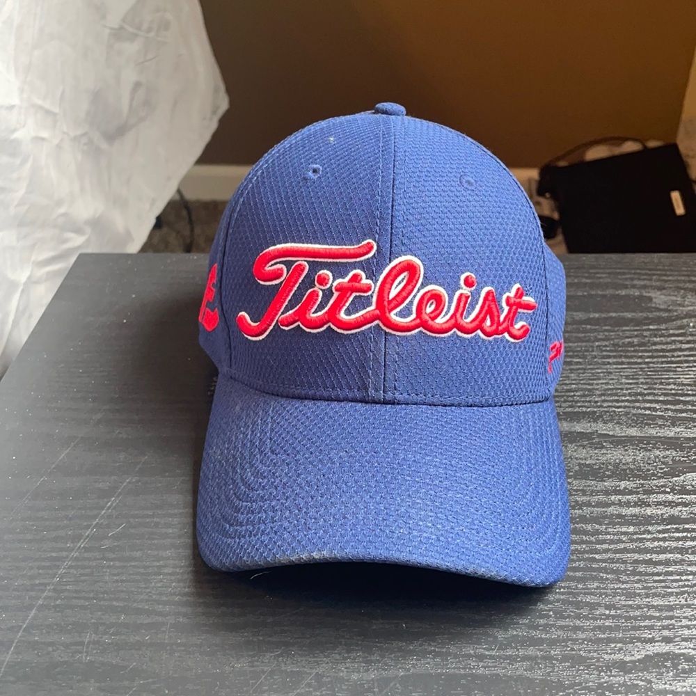 Titleist ProV1 hat (Navy)